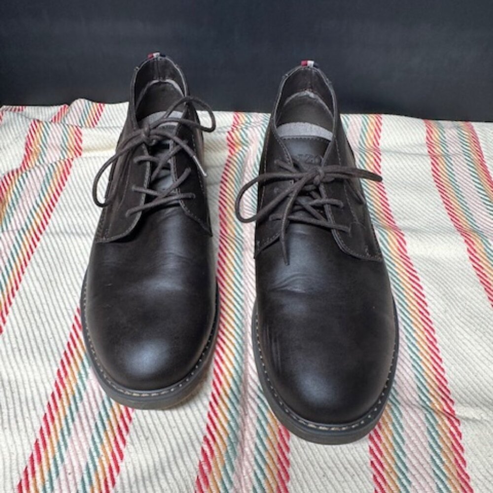 Izod Inwood Chukka Men Size 8